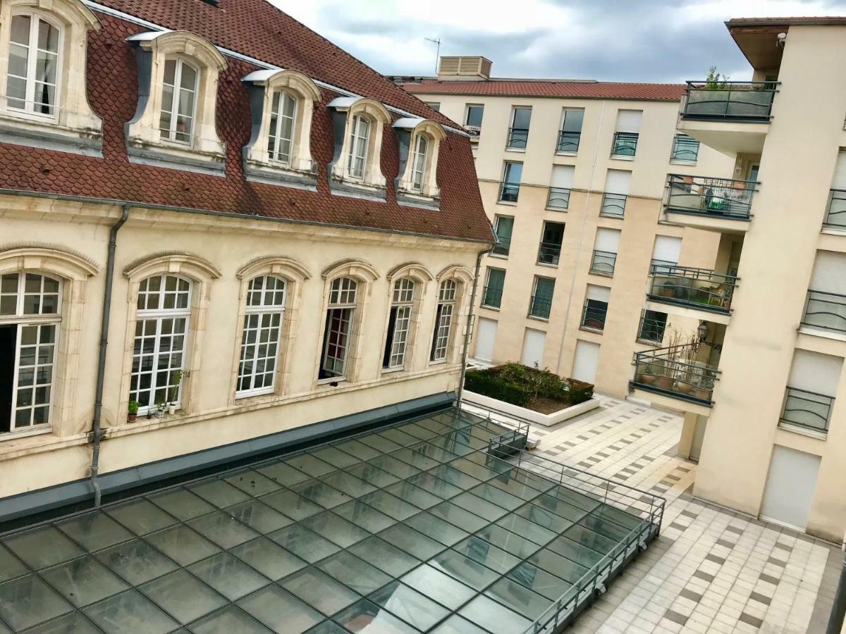 Le Petit Stanislas Nancy Bagian luar foto
